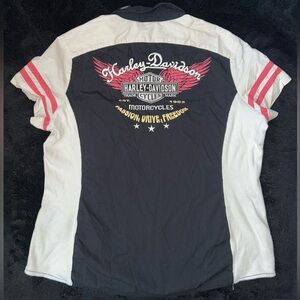 - Y2K Harley-Davidson full-zip short-sleeve cotton shirt women's 
-Size XL